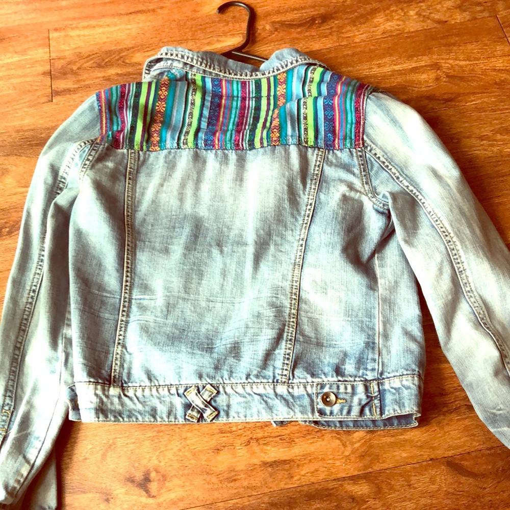 Jean jacket - Picture 2 of 3
